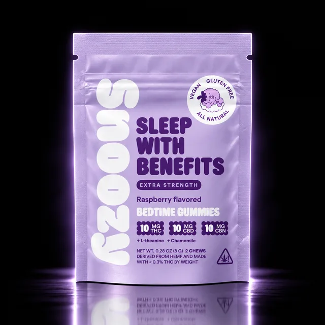 Snoozy Sleep With Benefits Extra Strength Bedtime Gummies 10mg THC + 10mg CBN 2ct Raspberry